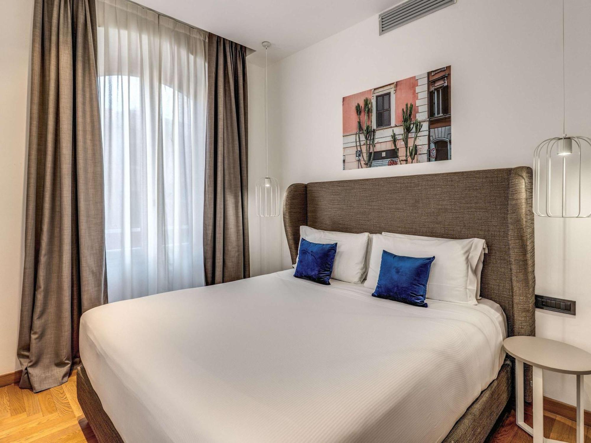 Mercure Roma Centro Termini Esterno foto