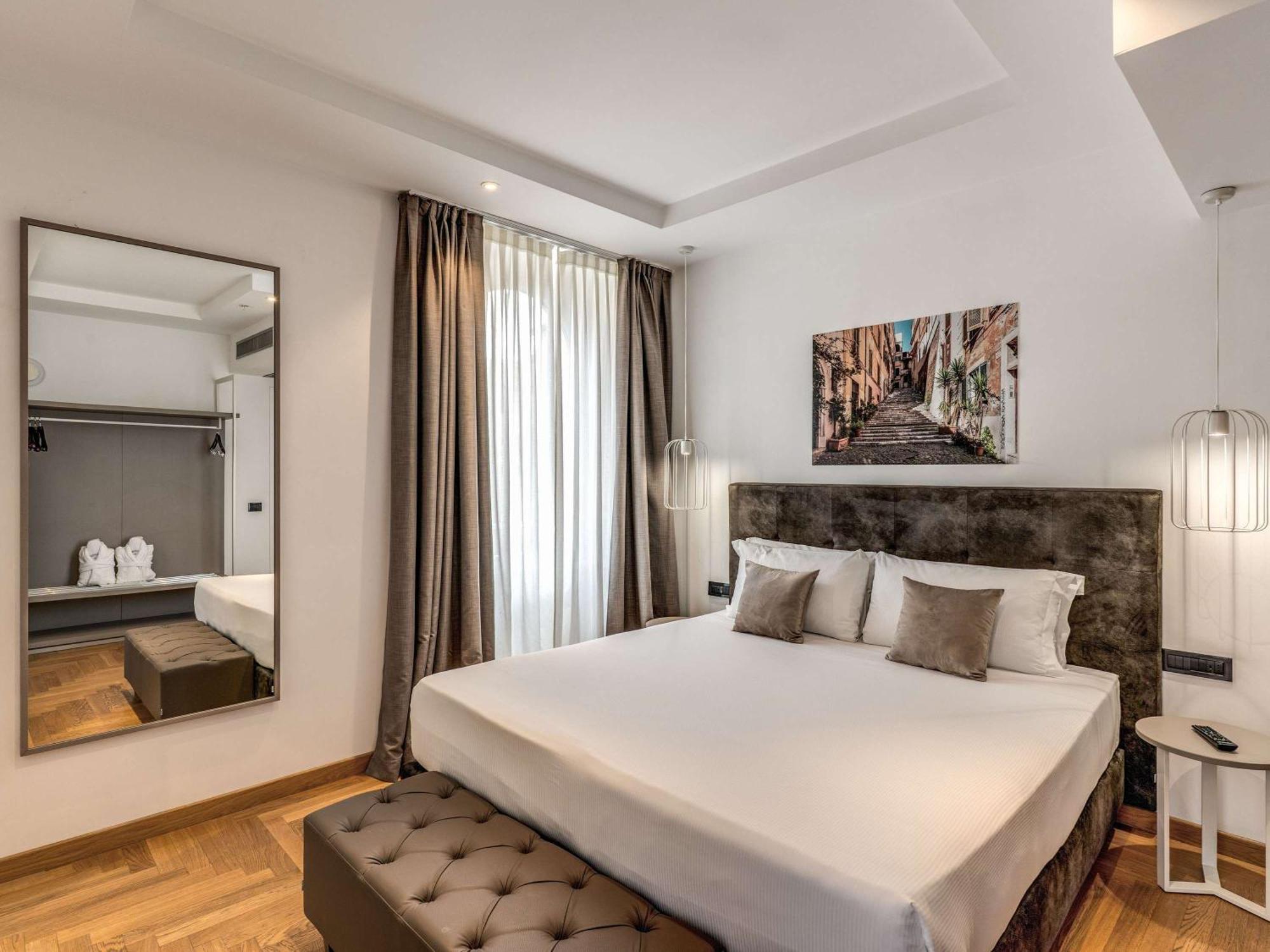 Mercure Roma Centro Termini Esterno foto